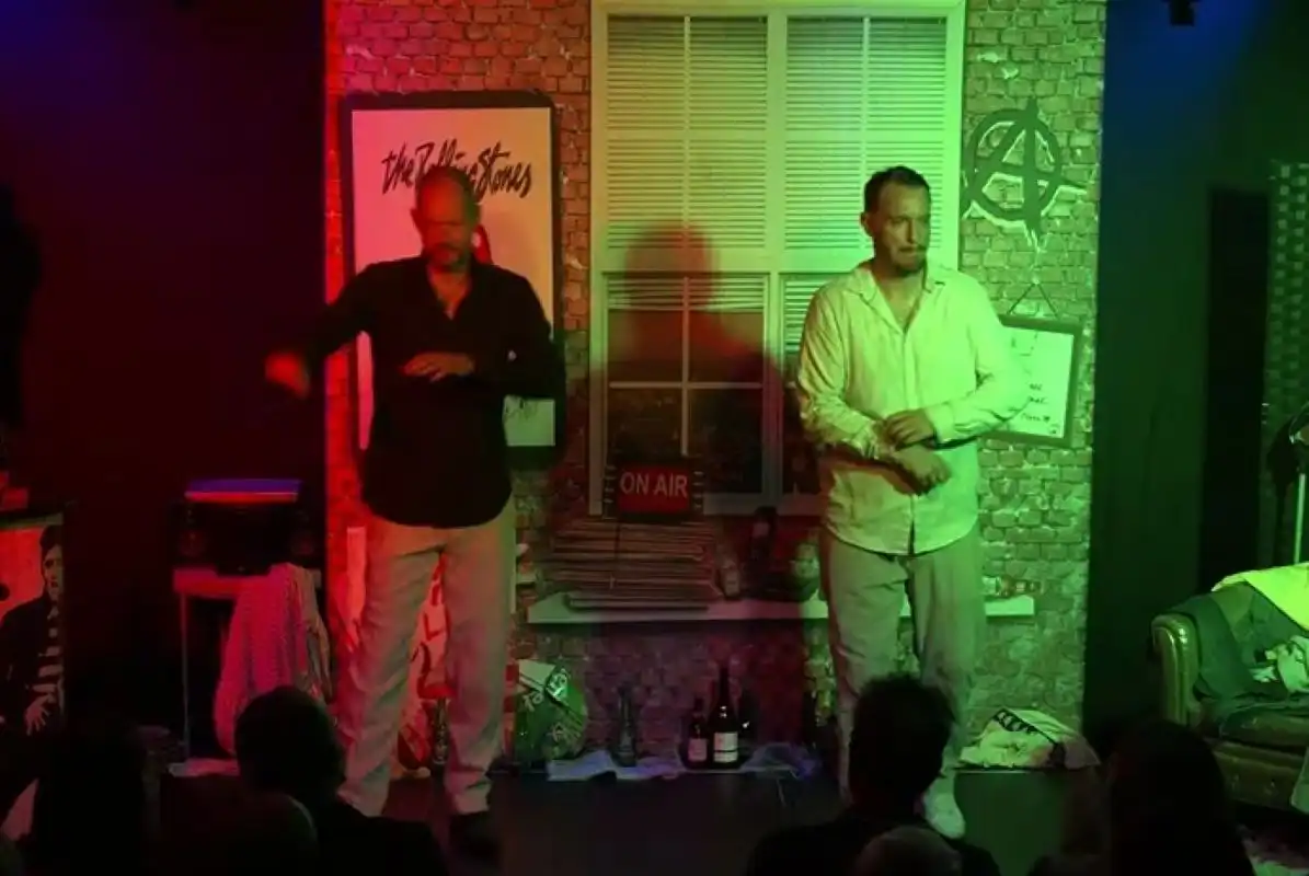 Une de perdue, dix à trouver - Photo 2