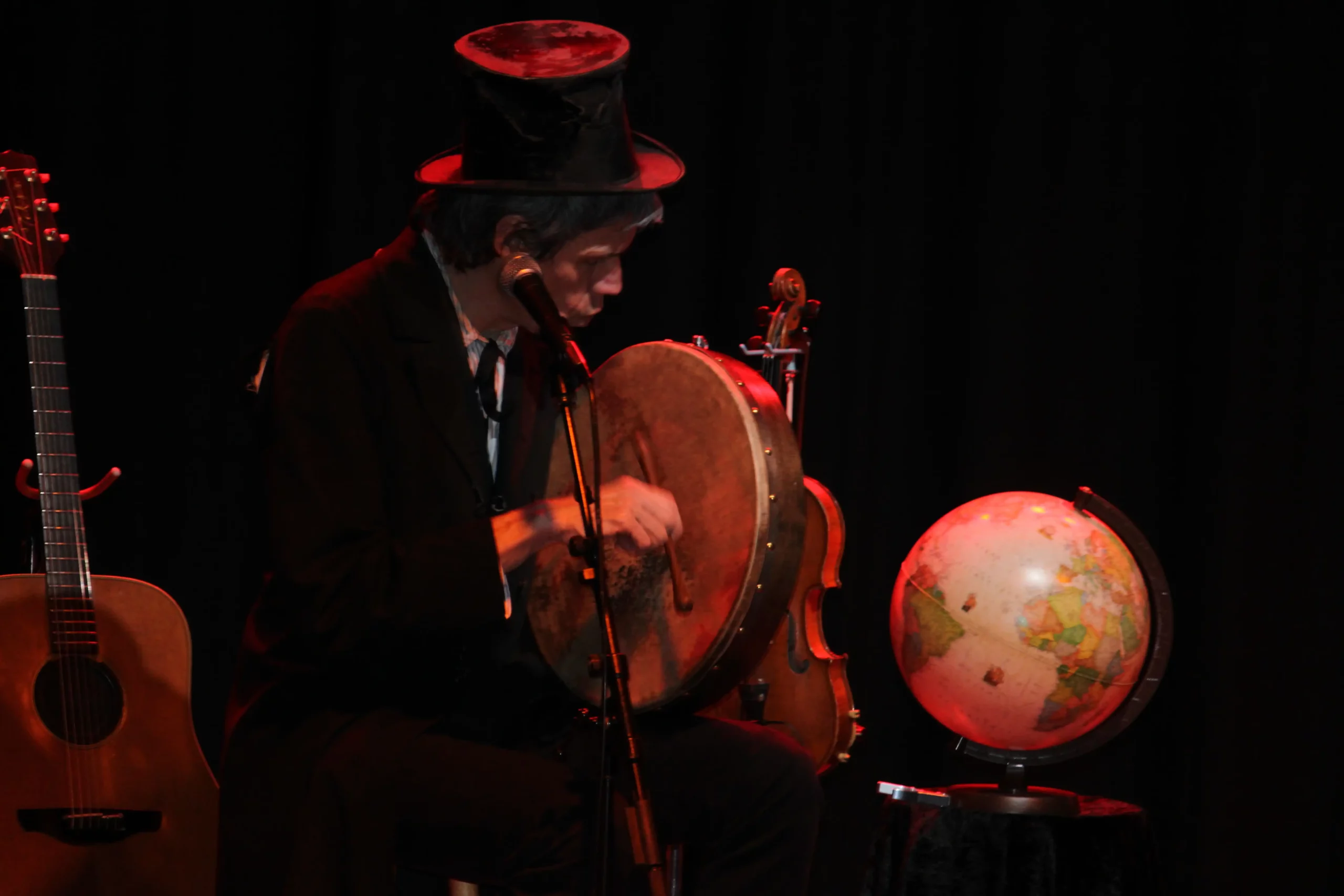 Busker & Keaton - Photo 2